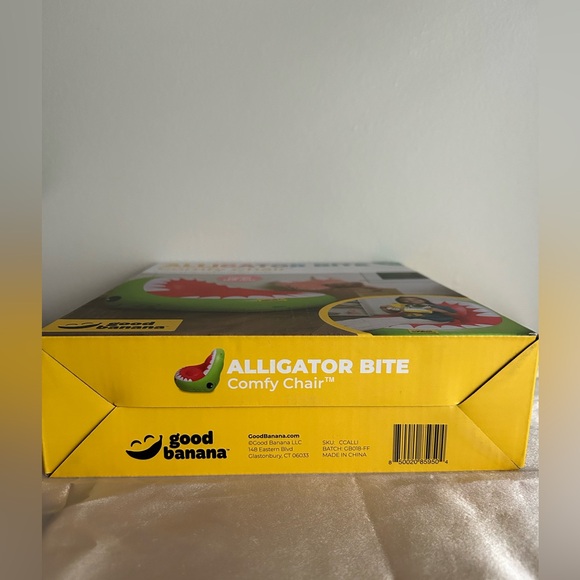 Good Banana Alligator Bite Comfy Chair Brand New - Picture 8 of 8